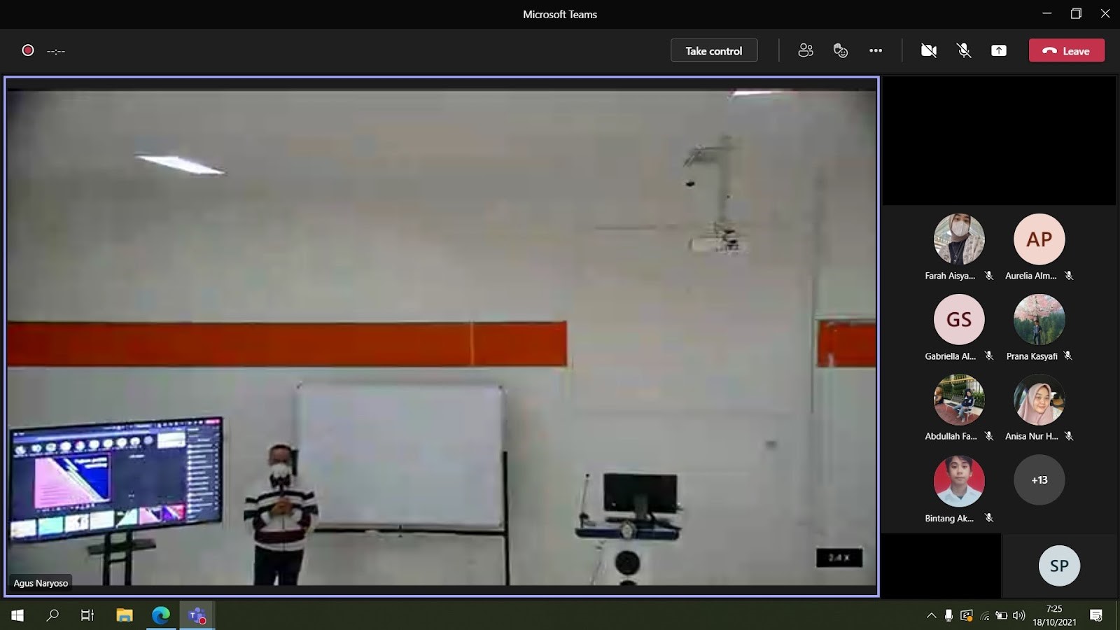 Undergraduate Communication Science Diponegoro University Officially Holds Face-to-Face Lecture Trials