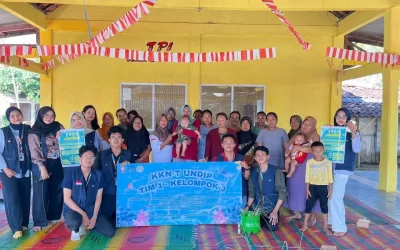 Empowering Women: KKN-T Team 1 Undip Students Initiate Entrepreneurship and Family Health Development Program