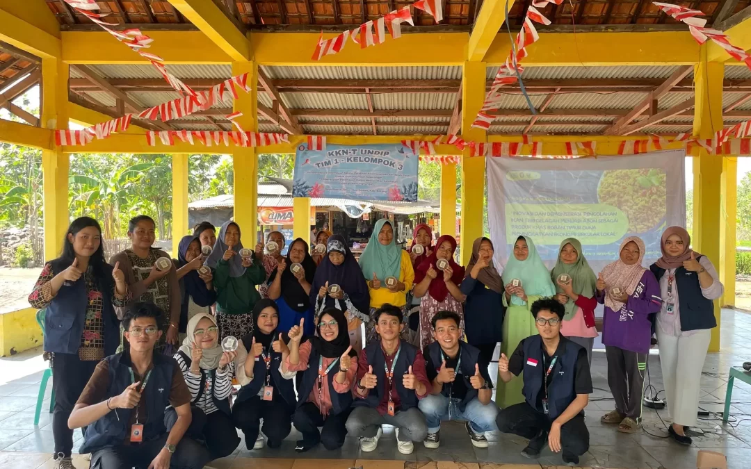 Membangun Ekonomi dari Dapur: Mahasiswa KKN Undip Kenalkan Abon Ikan Bernutrisi dan Siap Pasar
