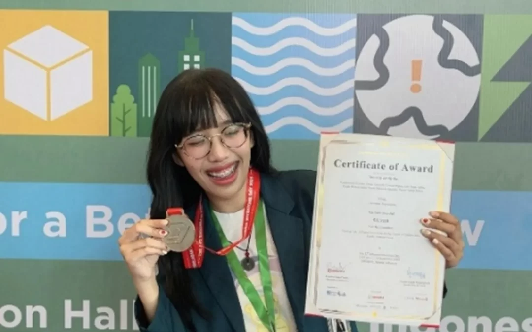 Mahasiswa Ilmu Komunikasi FISIP UNDIP Raih Medali Perak di Indonesia Inventors Day 2025