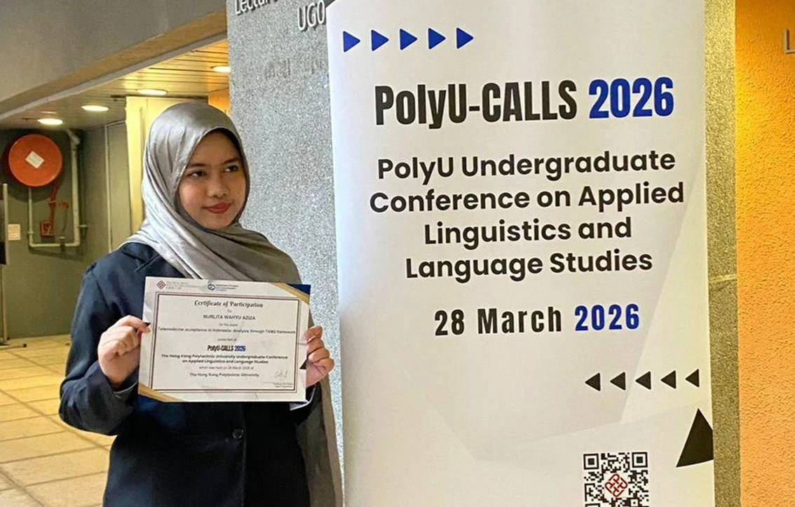 Mahasiswa Ilmu Komunikasi Menampilkan Penelitian di Hong Kong 1